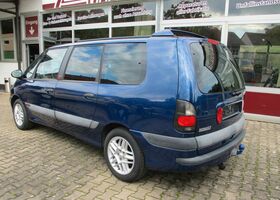 Рено Гранд Еспейс 2002 у Європі на Automoto.ua Синій Рено Гранд Еспейс, об'ємом двигуна 2 л та пробігом 330 тис. км за 2184 $, фото 3 на Automoto.ua