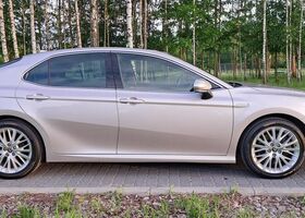 Тойота Камри, объемом двигателя 2.49 л и пробегом 106 тыс. км за 27214 $, фото 4 на Automoto.ua