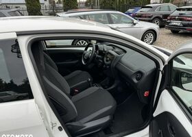 Тойота Айго, объемом двигателя 1 л и пробегом 108 тыс. км за 8186 $, фото 10 на Automoto.ua