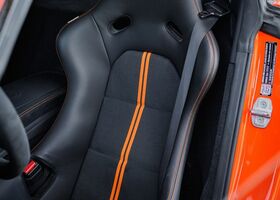 Мерседес AMG GT, объемом двигателя 3.98 л и пробегом 4 тыс. км за 559395 $, фото 8 на Automoto.ua