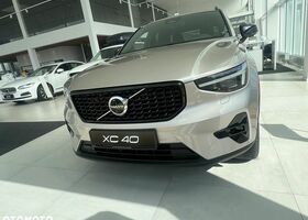 Вольво XC40, объемом двигателя 1.97 л и пробегом 10 тыс. км за 44492 $, фото 7 на Automoto.ua