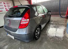 Хендай i30, об'ємом двигуна 1.4 л та пробігом 118 тис. км за 4644 $, фото 4 на Automoto.ua