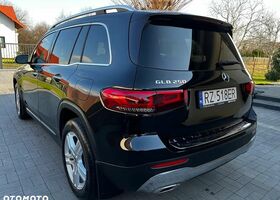 Мерседес GLB, об'ємом двигуна 1.99 л та пробігом 37 тис. км за 31749 $, фото 1 на Automoto.ua