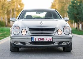 Мерседес ЦЛК-Клас 1997 у Європі на Automoto.ua Сірий Мерседес ЦЛК-Клас, об'ємом двигуна 2.3 л та пробігом 173 тис. км за 15900 $, фото 1 на Automoto.ua