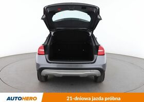 Мерседес ГЛА-Класс 2014 в Европе на Automoto.ua Серый Мерседес ГЛА-Класс, объемом двигателя 1 л и пробегом 169 тыс. км за 14189 $, фото 16 на Automoto.ua