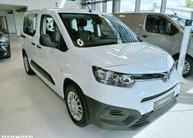 Тойота Proace City Verso, объемом двигателя 1.5 л и пробегом 4 тыс. км за 25097 $, фото 5 на Automoto.ua