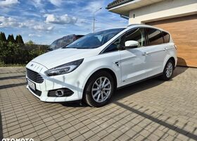 Форд С-Макс, объемом двигателя 2 л и пробегом 171 тыс. км за 17149 $, фото 3 на Automoto.ua