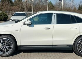 Мерседес ГЛА-Клас 2025 у Європі на Automoto.ua Білий Мерседес ГЛА-Клас, об'ємом двигуна 1 л та пробігом 10 тис. км за 68399 $, фото 3 на Automoto.ua