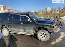 Міцубісі Л 200, Пікап 2004 - 2006 Club Cab 2.5 TD 4WD