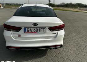 Киа Оптима, объемом двигателя 1.69 л и пробегом 158 тыс. км за 15767 $, фото 4 на Automoto.ua