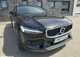 Вольво V60 Cross Country, объемом двигателя 1.97 л и пробегом 179 тыс. км за 29136 $, фото 5 на Automoto.ua