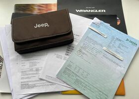 Сірий Джип Wrangler, об'ємом двигуна 3.6 л та пробігом 14 тис. км за 46129 $, фото 4 на Automoto.ua