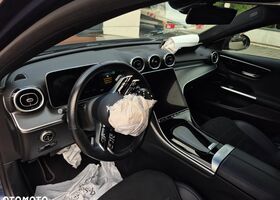 Мерседес Ц-Клас 2023 у Європі на Automoto.ua Синій Мерседес Ц-Клас, об'ємом двигуна 1 л та пробігом 32 тис. км за 23366 $, фото 19 на Automoto.ua