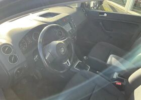 Фольксваген Гольф Плюс 2011 в Европе на Automoto.ua Коричневый Фольксваген Гольф Плюс, объемом двигателя 1.2 л и пробегом 138 тыс. км за 8157 $, фото 7 на Automoto.ua