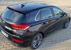 Хендай i30, об'ємом двигуна 1 л та пробігом 2 тис. км за 14319 $, фото 3 на Automoto.ua