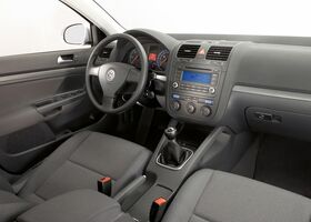 Фольксваген Джетта, Седан 2005 - 2010 V 1.9 TDI PDE