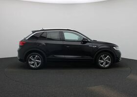 Фольксваген Ті-Рок 2025 у Європі на Automoto.ua Чорний Фольксваген Ті-Рок, об'ємом двигуна 1.5 л та пробігом 26 тис. км за 46045 $, фото 5 на Automoto.ua