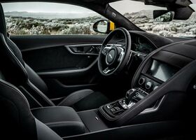 Jaguar F-Type 2021 интерьер Как выглядит салон купе Jaguar F-Type 2021
