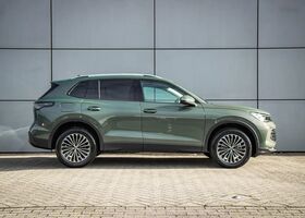 Фольксваген Тігуан 2025 у Європі на Automoto.ua Зелений Фольксваген Тігуан, об'ємом двигуна 1.5 л та пробігом 1 тис. км за 57165 $, фото 2 на Automoto.ua