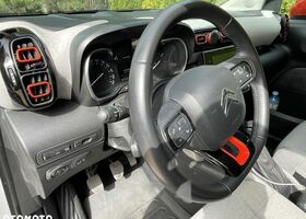 Сітроен C3 Aircross, об'ємом двигуна 1.2 л та пробігом 88 тис. км за 12527 $, фото 11 на Automoto.ua