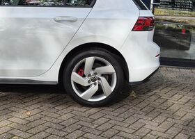 Фольксваген Golf GTE 2021 у Європі на Automoto.ua Білий Фольксваген Golf GTE, об'ємом двигуна 1.4 л та пробігом 71 тис. км за 30146 $, фото 7 на Automoto.ua