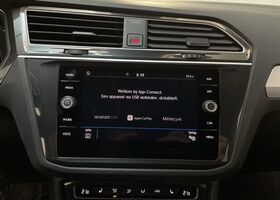 Фольксваген Тигуан 2020 в Европе на Automoto.ua Черный Фольксваген Тигуан, объемом двигателя 1.5 л и пробегом 157 тыс. км за 26151 $, фото 21 на Automoto.ua