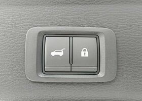 Міцубісі Аутлендер 2025 у Європі на Automoto.ua Синій Міцубісі Аутлендер, об'ємом двигуна 2.36 л та пробігом 10 тис. км за 61180 $, фото 30 на Automoto.ua
