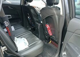 Опель Антара, об'ємом двигуна 1.99 л та пробігом 220 тис. км за 4752 $, фото 6 на Automoto.ua