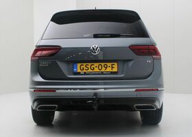 Фольксваген Tiguan Allspace 2019 у Європі на Automoto.ua Сірий Фольксваген Tiguan Allspace, об'ємом двигуна 1.5 л та пробігом 90 тис. км за 31111 $, фото 1 на Automoto.ua