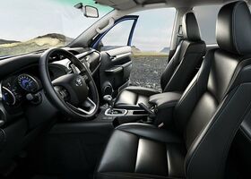 Toyota Hilux 2016 на тест-драйве, фото 11