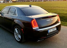 Крайслер 300C, об'ємом двигуна 3.6 л та пробігом 250 тис. км за 14017 $, фото 12 на Automoto.ua