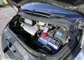 Рено Гранд Эспейс, объемом двигателя 2 л и пробегом 308 тыс. км за 5356 $, фото 11 на Automoto.ua