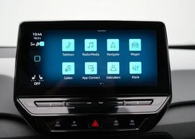 Фольксваген ID.3 2020 у Європі на Automoto.ua Білий Фольксваген ID.3, об'ємом двигуна 0 л та пробігом 76 тис. км за 21250 $, фото 14 на Automoto.ua