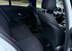 Мерседес Ц-Класс 2015 в Европе на Automoto.ua Белый Мерседес Ц-Класс, объемом двигателя 1 л и пробегом 280 тыс. км за 49900 $, фото 31 на Automoto.ua
