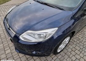 Форд Фокус, объемом двигателя 1 л и пробегом 108 тыс. км за 5183 $, фото 18 на Automoto.ua