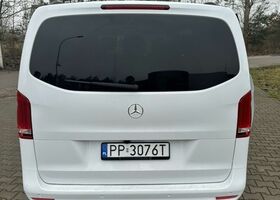 Мерседес Віто, об'ємом двигуна 1.95 л та пробігом 22 тис. км за 49028 $, фото 5 на Automoto.ua