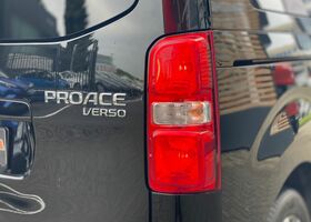 Чорний Тойота Proace, об'ємом двигуна 2 л та пробігом 82 тис. км за 37704 $, фото 11 на Automoto.ua