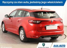 Рено Меган 2017 у Європі на Automoto.ua Червоний Рено Меган, об'ємом двигуна 1 л та пробігом 79 тис. км за 11381 $, фото 4 на Automoto.ua
