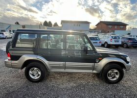 Міцубісі Галоппер 2000 у Європі на Automoto.ua Зелений Міцубісі Галоппер, об'ємом двигуна 2.97 л та пробігом 155 тис. км за 7619 $, фото 4 на Automoto.ua