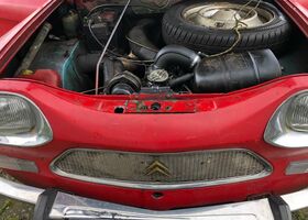 Красный Ситроен 2CV, объемом двигателя 0.6 л и пробегом 368 тыс. км за 1076 $, фото 14 на Automoto.ua
