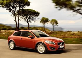 Вольво C30, Хетчбек 2006 - н.в. 2.0 i 16V