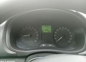 Шкода Фабія, об'ємом двигуна 1.6 л та пробігом 264 тис. км за 1188 $, фото 9 на Automoto.ua