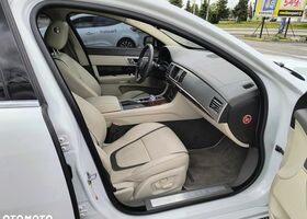 Ягуар ХФ, объемом двигателя 5 л и пробегом 251 тыс. км за 11210 $, фото 13 на Automoto.ua