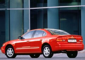 Шевроле Алеро, Седан 1999 - н.в. 2.4 i 16V