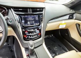 Cadillac CTS 2018 на тест-драйве, фото 28