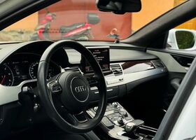 Ауді A8, об'ємом двигуна 4.13 л та пробігом 253 тис. км за 21598 $, фото 12 на Automoto.ua