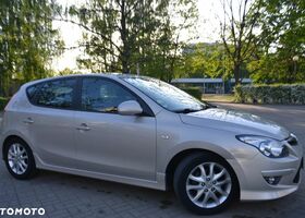 Хендай i30, об'ємом двигуна 1.58 л та пробігом 177 тис. км за 4730 $, фото 18 на Automoto.ua