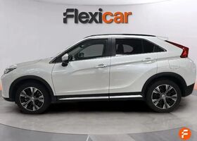 Міцубісі Eclipse Cross 2020 у Європі на Automoto.ua Білий Міцубісі Eclipse Cross, об'ємом двигуна 1.5 л та пробігом 21 тис. км за 21497 $, фото 6 на Automoto.ua