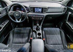 Кіа Sportage, об'ємом двигуна 1.59 л та пробігом 76 тис. км за 16798 $, фото 3 на Automoto.ua