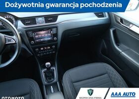 Шкода Рапид, объемом двигателя 1.6 л и пробегом 148 тыс. км за 8639 $, фото 8 на Automoto.ua